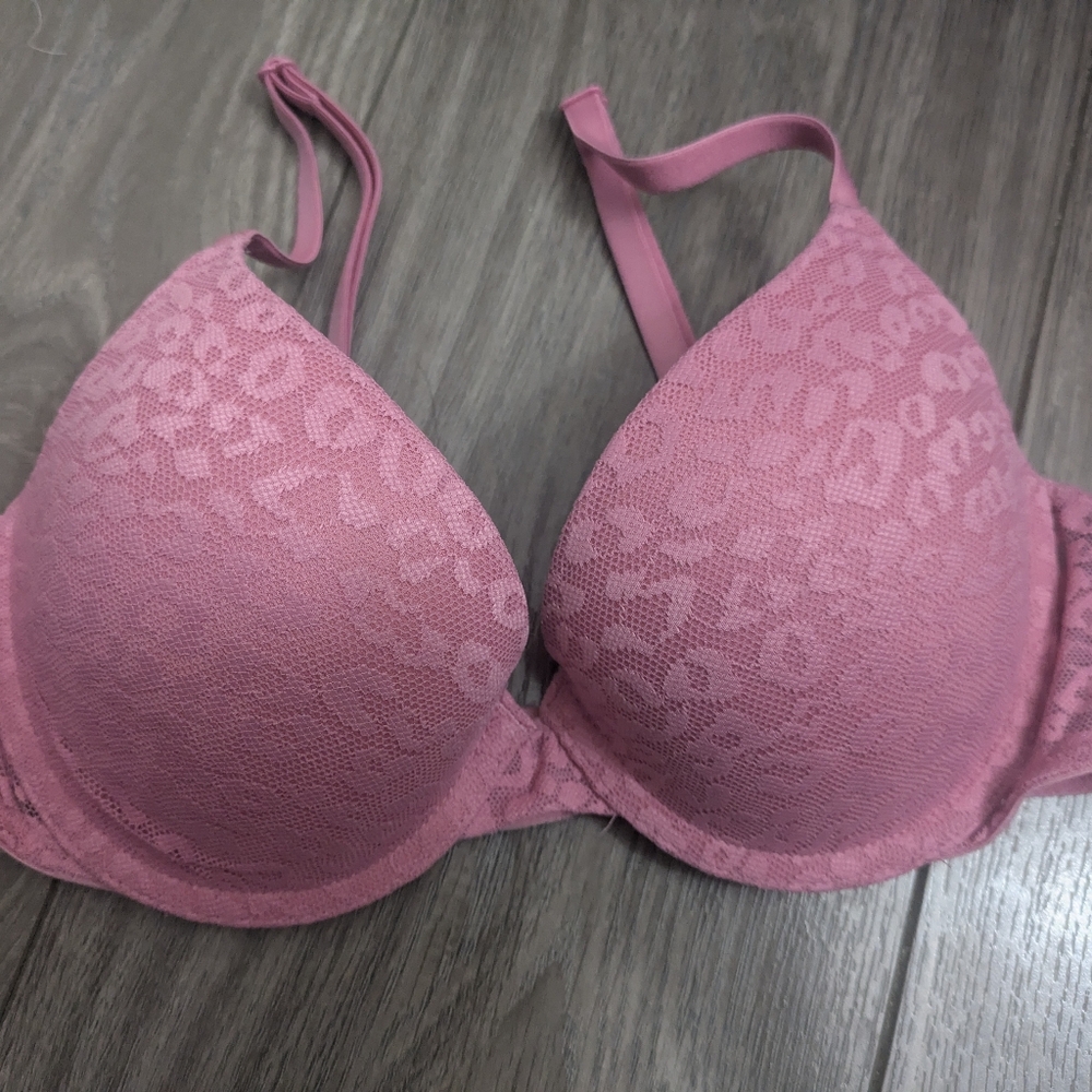 Pink leopard print push up bra size 34b Worn twice perfect condition